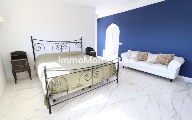 Resale - Villa - Orihuela - Villamartin