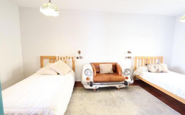 Resale - Villa - Orihuela - Villamartin