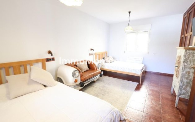 Resale - Villa - Orihuela - Villamartin