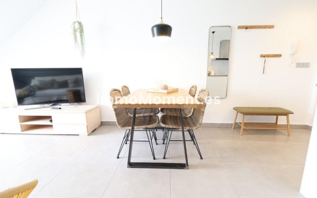 Resale - Villa - Pilar de la Horadada - Pilar de la Horadada Centro