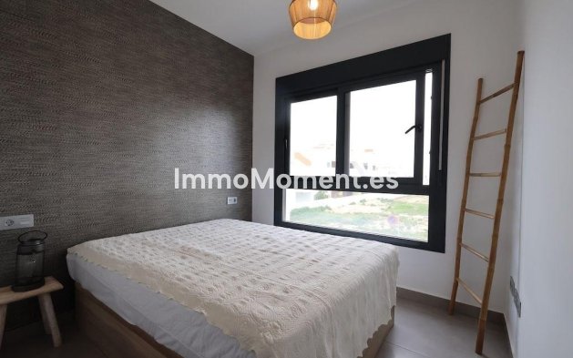 Resale - Villa - Pilar de la Horadada - Pilar de la Horadada Centro