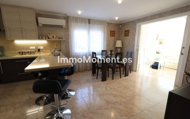 Revente - Villa - Torrevieja - Torrevieja Centro