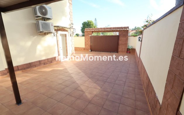 Revente - Villa - Torrevieja - Torrevieja Centro