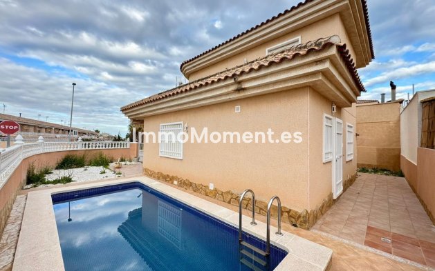 Bestaande woning - Villa - Torrevieja - Torrevieja Centro