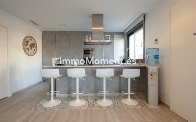 Wiederverkauf - Villa - Orihuela - Orihuela Costa