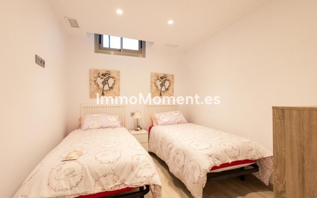 Wiederverkauf - Villa - Orihuela - Orihuela Costa