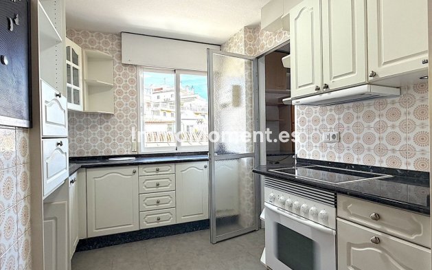 Resale - Apartment - Fuengirola - Los Pacos