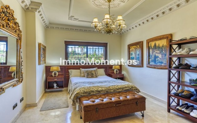 Wiederverkauf - Landhaus -   Inländisch - Alhaurín de la Torre