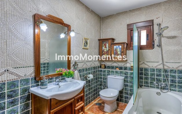 Wiederverkauf - Landhaus -   Inländisch - Alhaurín de la Torre