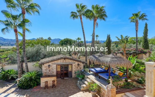 Wiederverkauf - Landhaus -   Inländisch - Alhaurín de la Torre