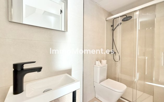 Wiederverkauf - Reihenhaus - Estepona  - Atalaya