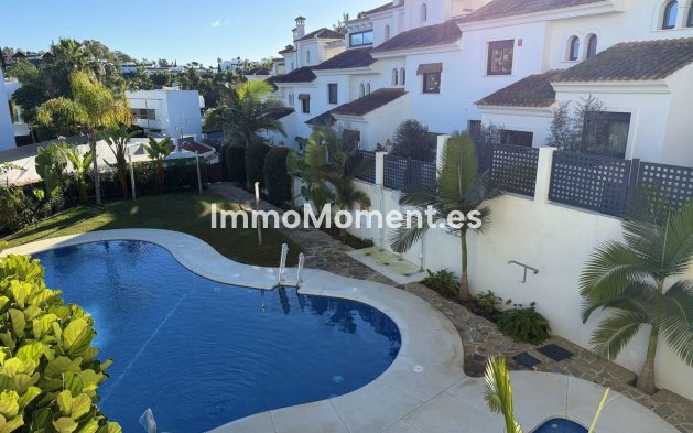 Wiederverkauf - Reihenhaus - Estepona  - Atalaya