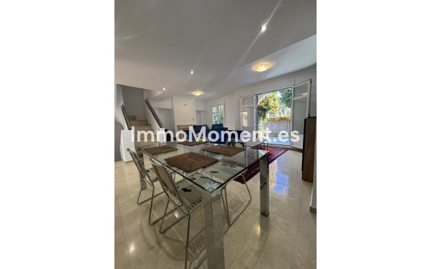 Revente - Maison mitoyenne - Marbella - Marbella Centro