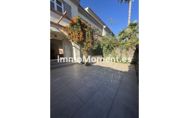 Revente - Maison mitoyenne - Marbella - Marbella Centro