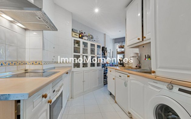 Revente - Appartement - Estepona  - New Golden Mile