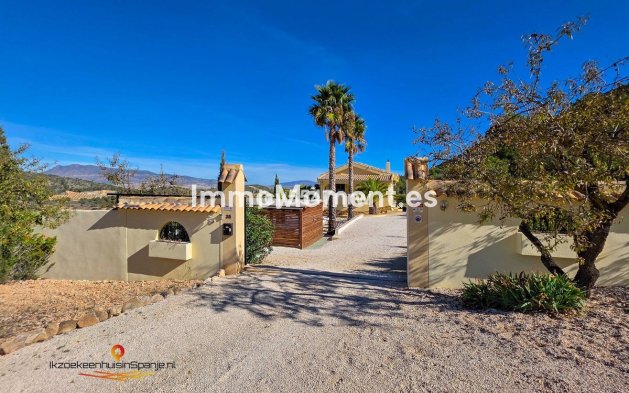 Wiederverkauf - Villa - Abanilla - Abanilla Centro