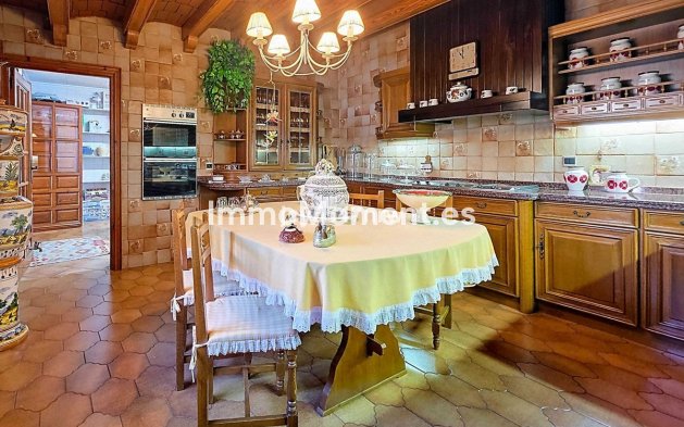 Reventa - Villa - Elda - Elda Centro