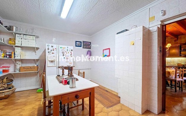 Reventa - Villa - Elda - Elda Centro