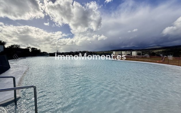 Reventa - Apartamento - Benahavís - Benahavís Centro