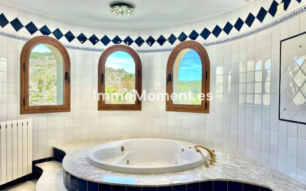 Wiederverkauf - Villa - Calpe - Calpe Centro