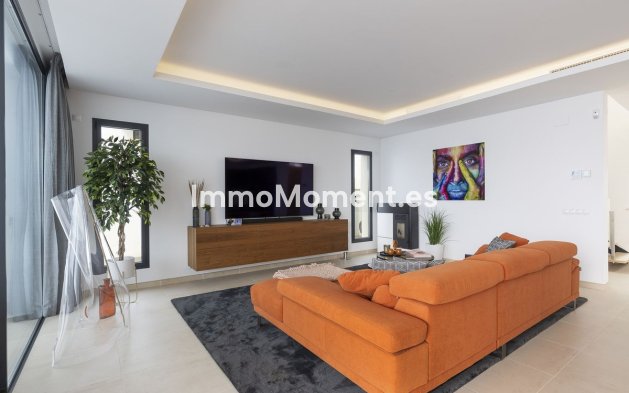 Revente - Villa - Intérieur                       - Coín