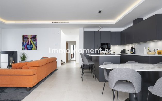Revente - Villa - Intérieur                       - Coín