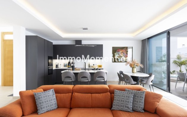 Revente - Villa - Intérieur                       - Coín