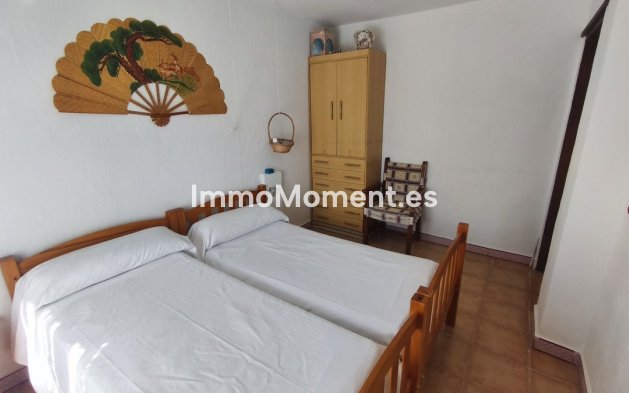 Wiederverkauf - Landhaus -   Inländisch - Monda