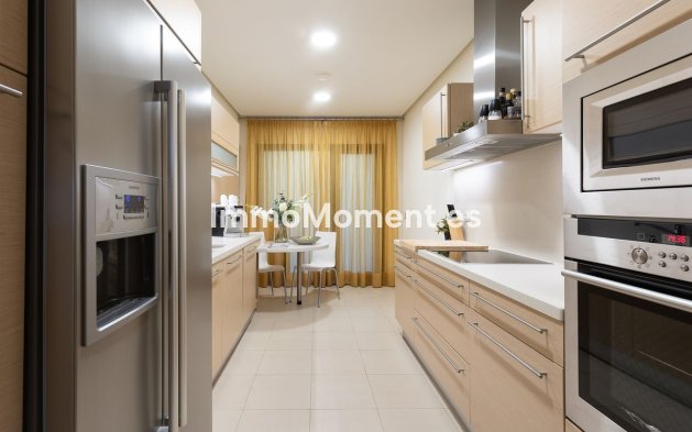 Revente - Appartement - Benahavís - Benahavís Centro
