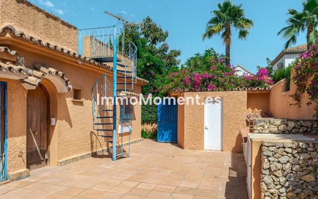 Resale - Villa - Estepona - New Golden Mile