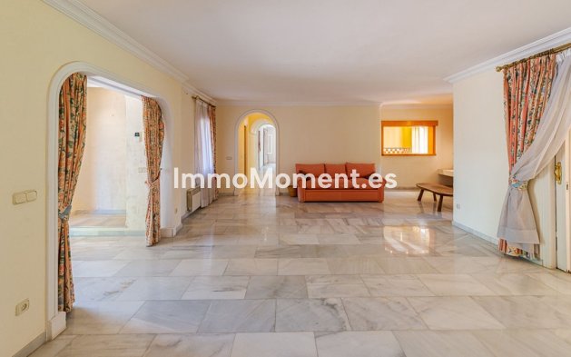 Resale - Villa - Estepona - New Golden Mile