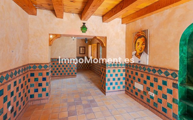 Resale - Villa - Estepona - New Golden Mile