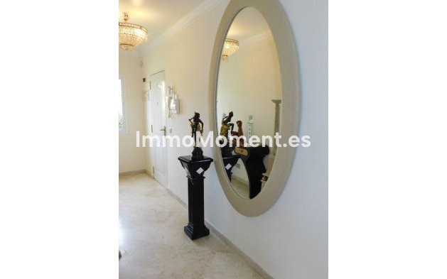 Wiederverkauf - Wohnung - Marbella - Guadalmina Alta