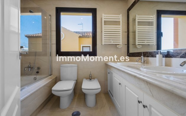 Revente - Villa - Estepona  - Estepona Centro