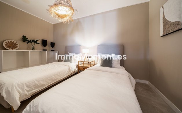 Revente - Appartement - Marbella - Nueva Andalucía