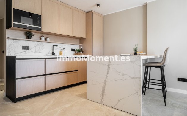 Revente - Appartement - Marbella - Nueva Andalucía