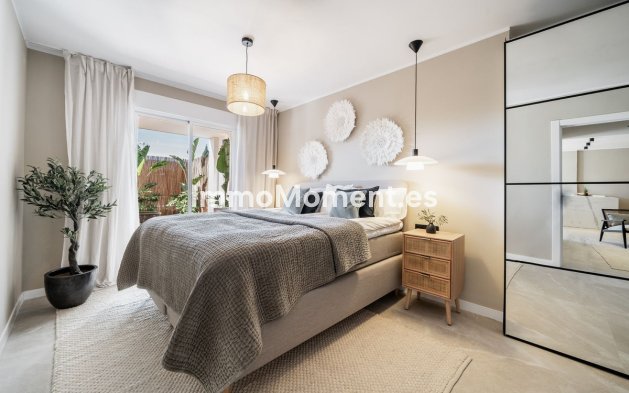 Revente - Appartement - Marbella - Nueva Andalucía