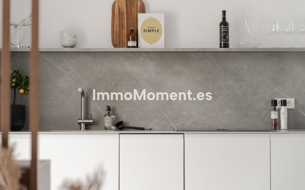 Resale - Apartment - Benahavís - La Quinta