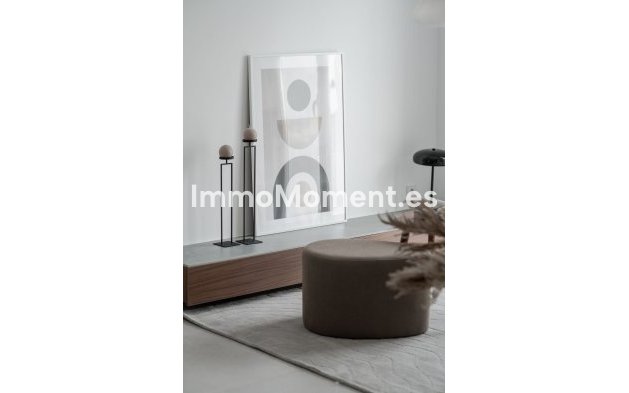 Resale - Apartment - Benahavís - La Quinta