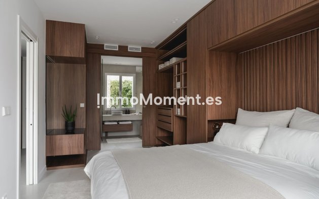 Resale - Apartment - Benahavís - La Quinta