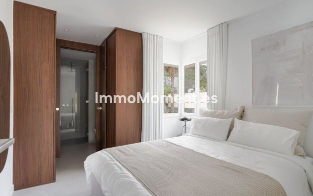 Resale - Apartment - Benahavís - La Quinta