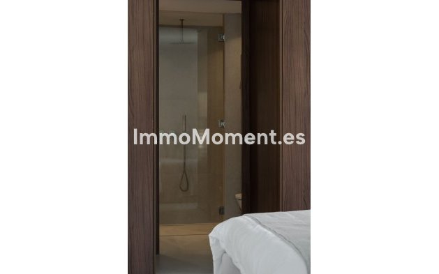 Resale - Apartment - Benahavís - La Quinta