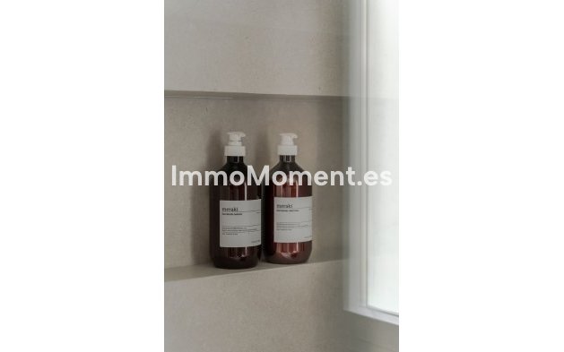 Resale - Apartment - Benahavís - La Quinta