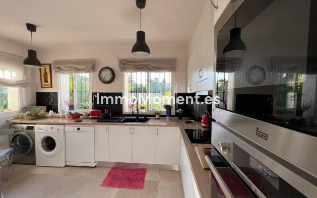 Wiederverkauf - Wohnung - Marbella - Guadalmina Alta