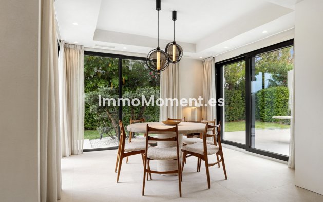 Resale - Villa - Benahavís - Benahavís Centro