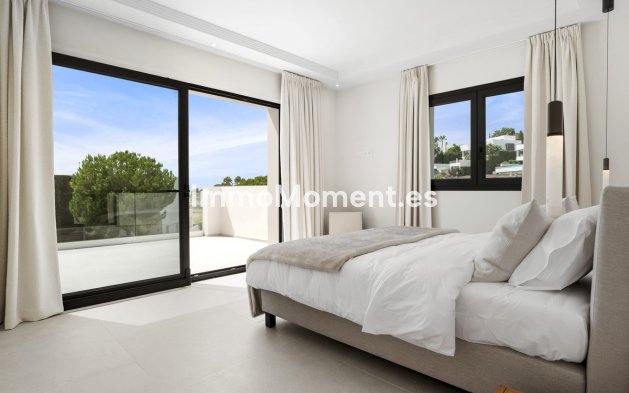 Resale - Villa - Benahavís - Benahavís Centro