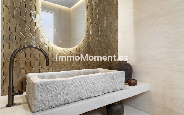 Resale - Villa - Benahavís - Benahavís Centro