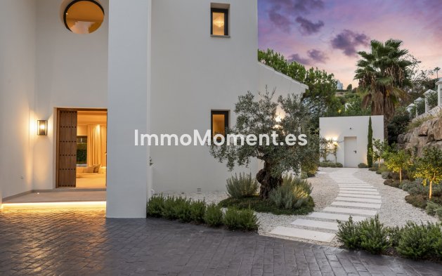 Resale - Villa - Benahavís - Benahavís Centro