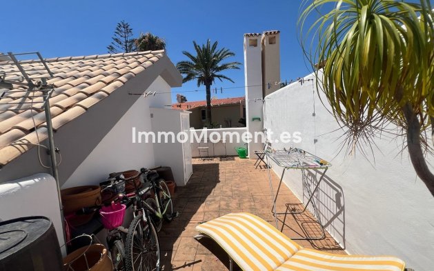 Resale - Villa - Fuengirola - Fuengirola Centro