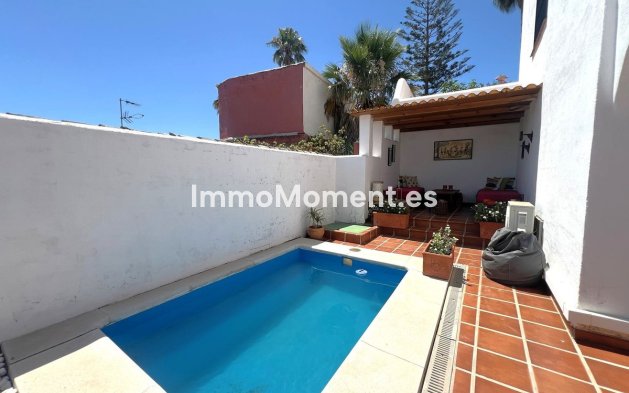Resale - Villa - Fuengirola - Fuengirola Centro